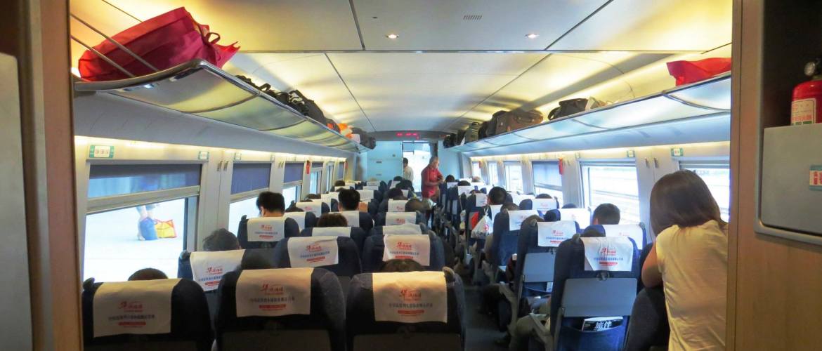 China travel by train