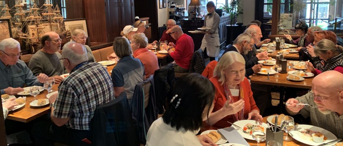 Tipping in Japan -- How much should one tip in restaurants in Japan?